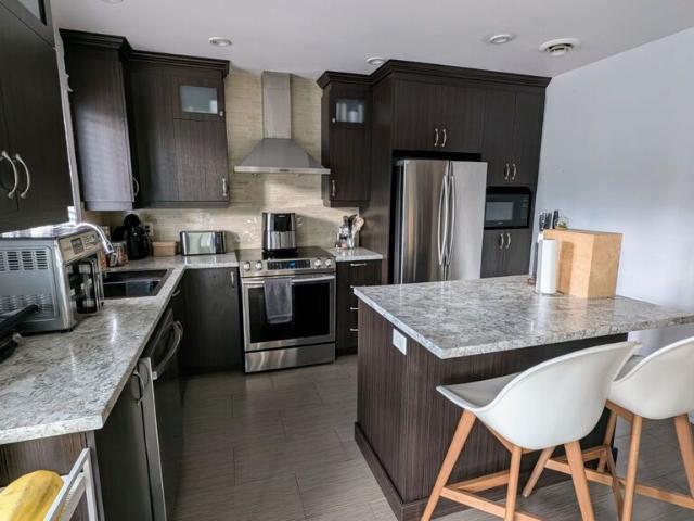 Maison à Louer 376 Marie Curie, Sainte Julie 12 photos | Logis Québec