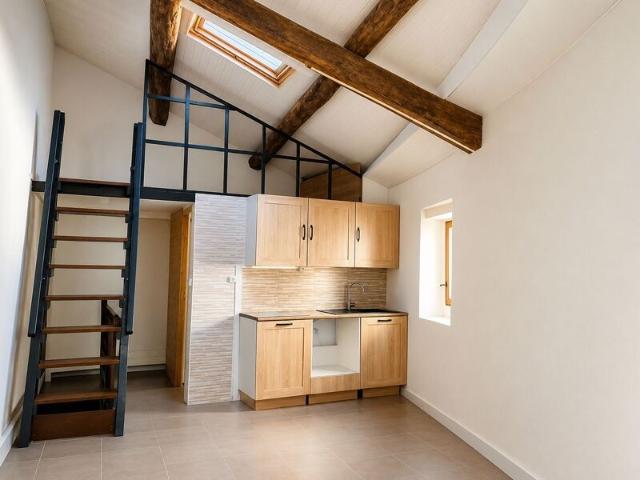 Maison à louer 3 pièces • 44,49 m2 Grambois