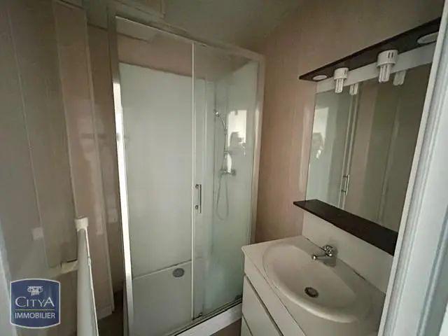 Maison à louer 3 pièces 65.76m²