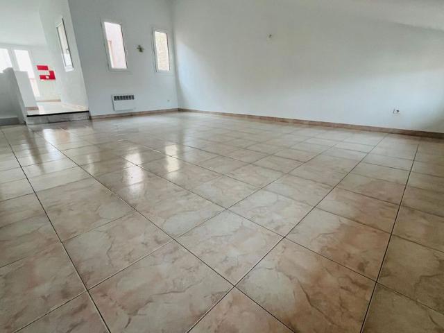 Maison à louer 3 pièces • 74 m 2 Saint Cyprien