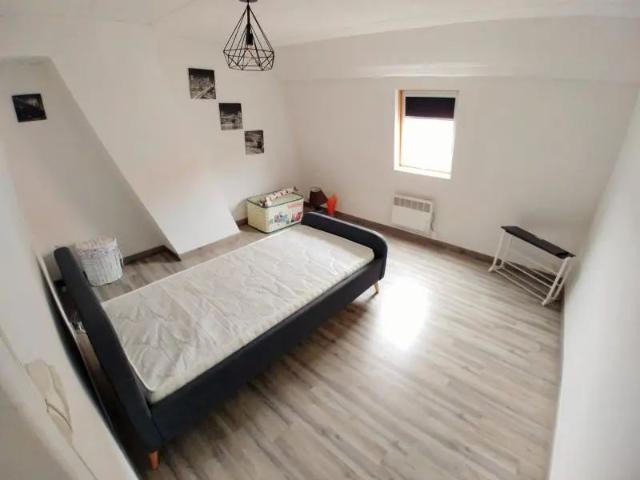 Maison à louer 3 pièces 79.69m²