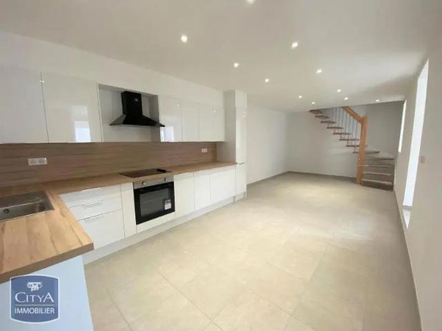 Maison à louer 3 pièces 80m²
