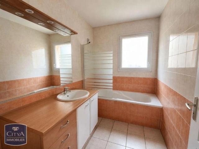 Maison à louer 3 pièces 80m²