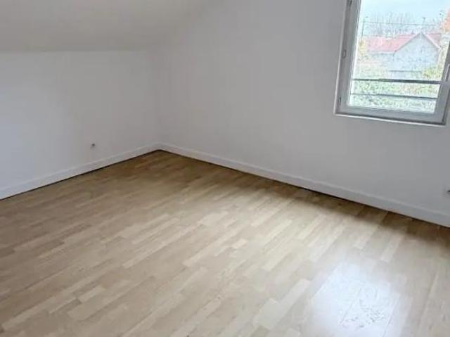 Maison à louer 3 pièces 82.45m²
