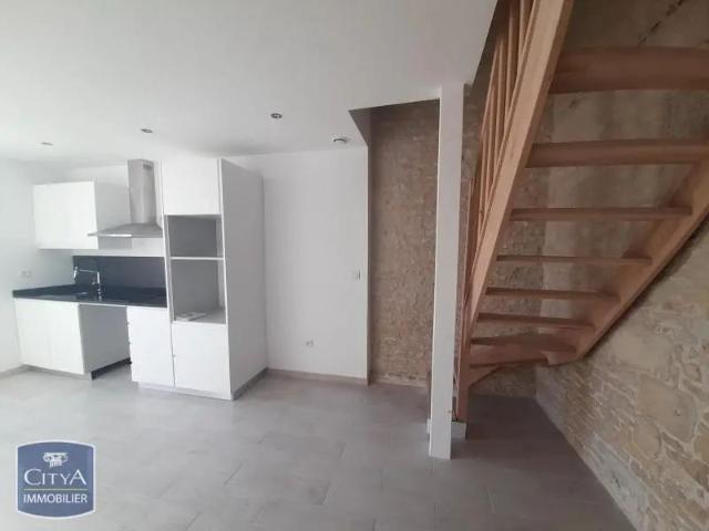 Maison à louer 3 pièces 85m²