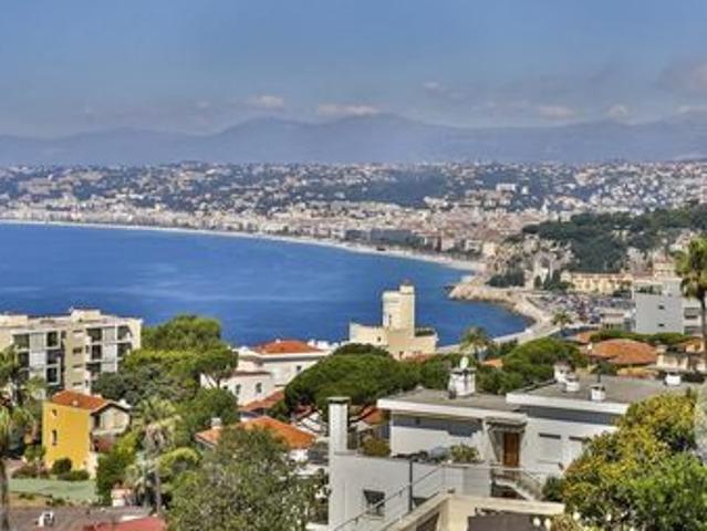 Maison à louer 3 pièces 97,11 m2 Nice 06 PROVENCE ALPES COTE D AZUR