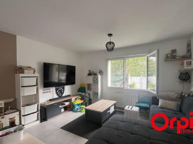 Maison à louer 3 pièces • 94,70 m 2 Oresmaux