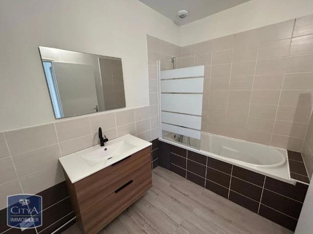 Maison à louer 3 pièces 100.2m²