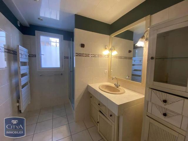 Maison à louer 3 pièces 114.81m²