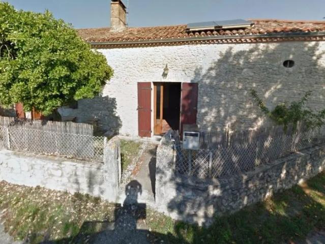 Maison à louer 3 pièces 122m²
