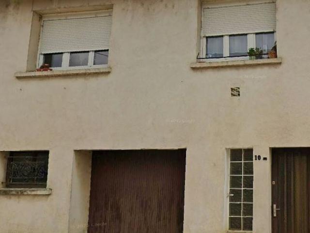 Location maison, m² T 3 à Brin sur Seille, 590 €