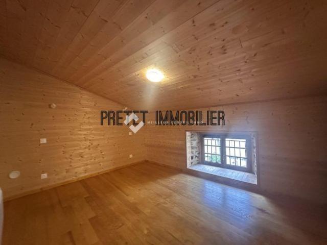 Maison à louer, 3 pièces Blesle 43450