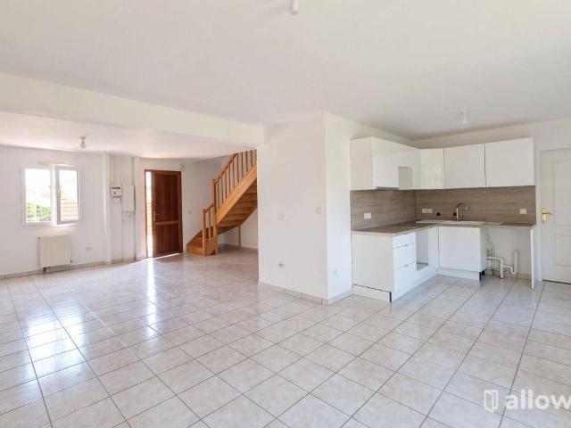 maison a louer – t6 – 103 m² – jardin et garage – villiers
