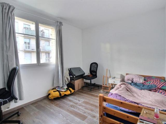 Maison à louer VERSAILLES, 5 pièce s 3849€
