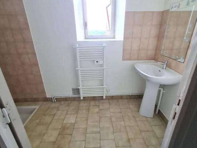 MAISON A LOUER VILLEDIEU LE CHATEAU 41800 _ Libre au 15 janvier 2026