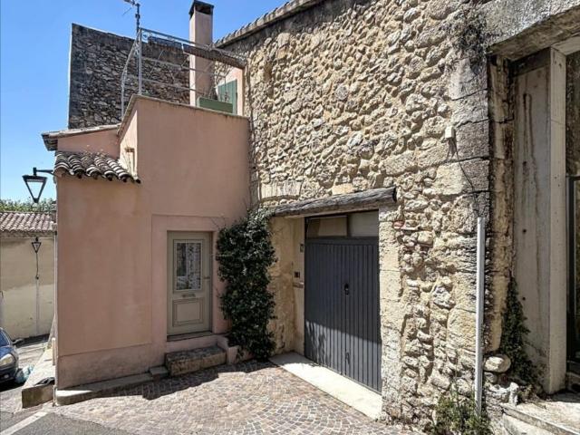 Maison à louer à Mallemort, Provence Alpes Côte d'Azur, 280000€