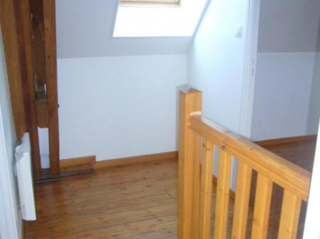 Maison à louer à Marcoing, Hauts de France, €