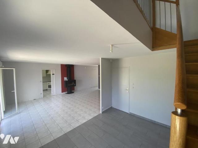 Maison à louer à Orvault, Pays de la Loire, €