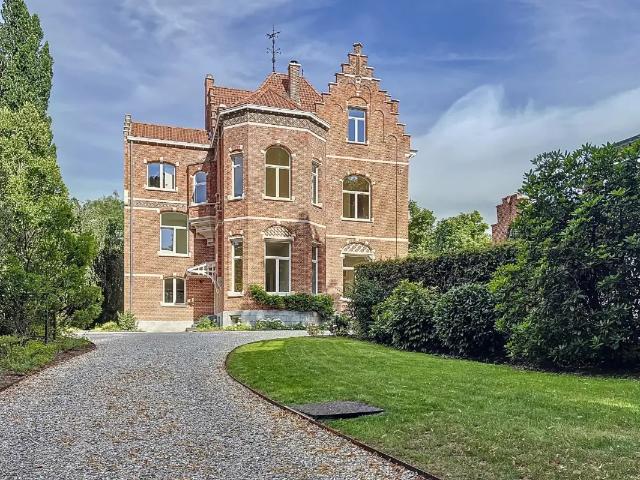 Maison à louer à Avenue Circulaire 64 Uccle