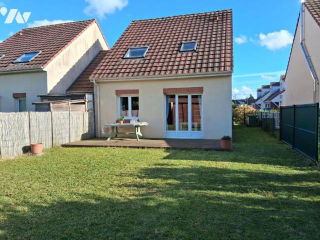 Maison à louer à Annezin, Hauts de France, €