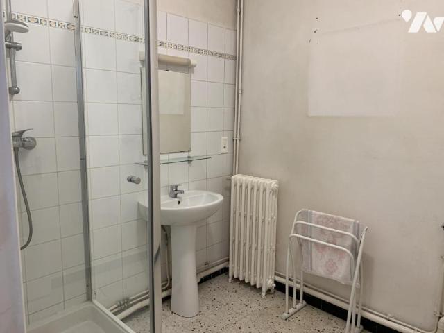 Maison à louer à Arras, Hauts de France, €