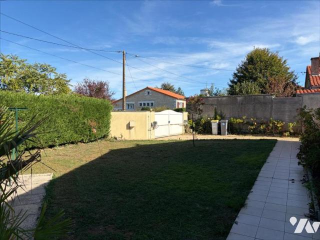 Maison en vente à Buxerolles, Nouvelle Aquitaine, 336000€
