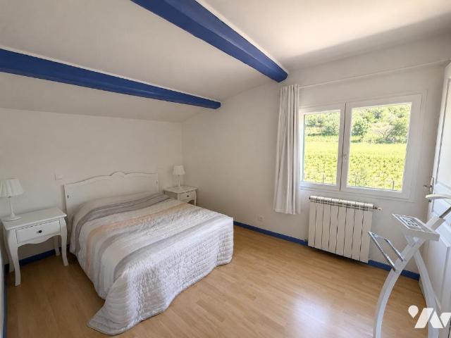 Maison à louer à Cadière d'Azur, Provence Alpes Côte d'Azur, 520000€