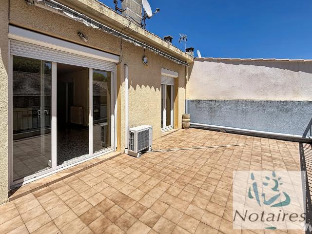 Maison à louer à Charleval, Provence Alpes Côte d'Azur, 180000€