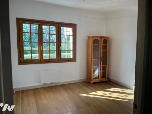 Maison à louer à Frévent, Hauts de France, €