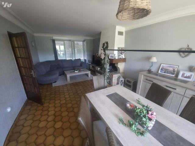 Maison à louer à Lumbres, Hauts de France, €