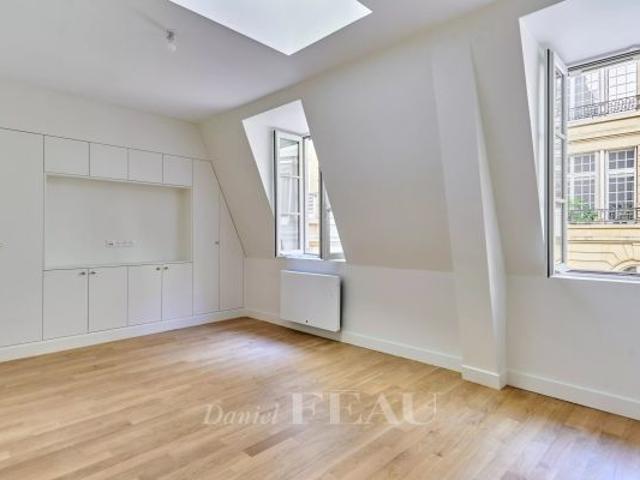 Maison à louer à Paris 16Ème