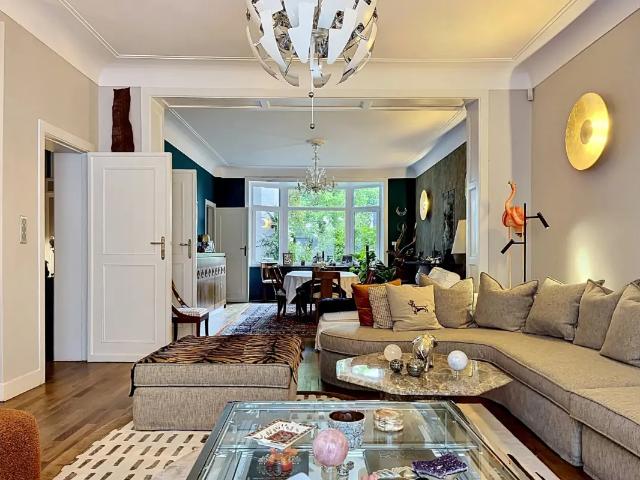 Maison à louer à RUE BARON DE CASTRO 96 Etterbeek