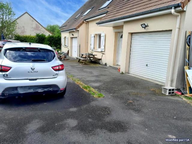 Maison à louer à Subles 14400