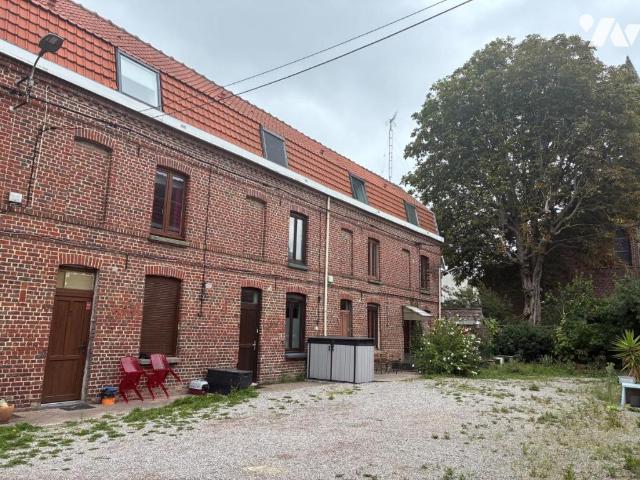 Maison à louer à Saint André lez Lille, Hauts de France, 0€
