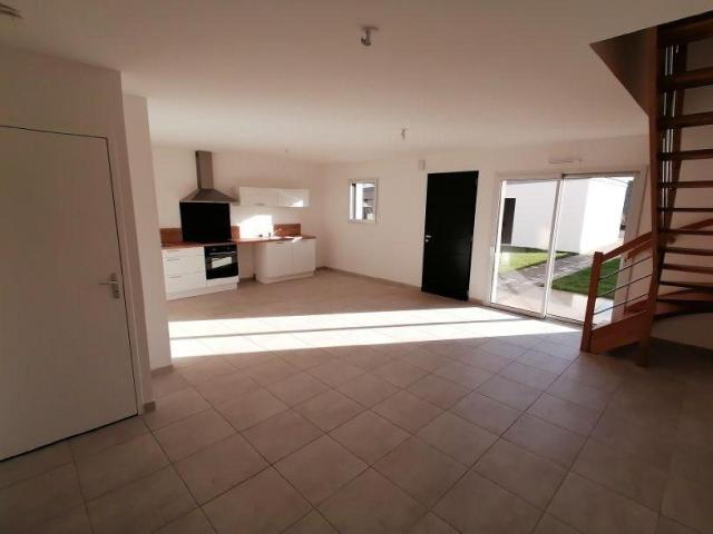 Maison à louer à Saint Erblon 35230