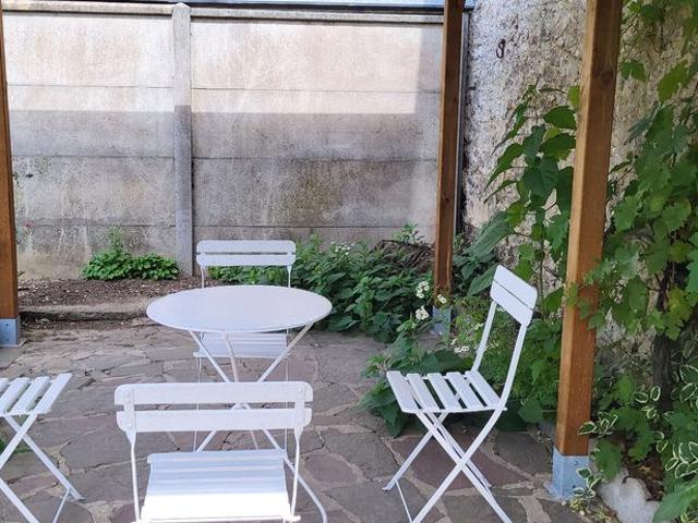 Maison à louer à Sées Réf S14337