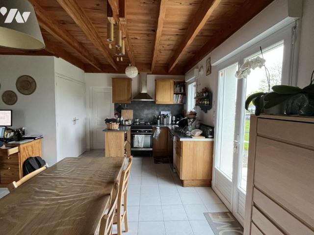 Maison à louer à Treillières, Pays de la Loire, €