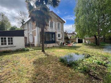 Maison à louer au centre ville de Brunoy