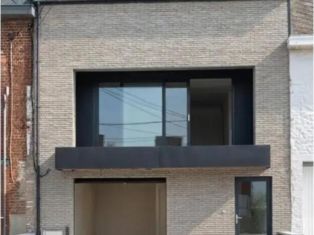 Maison à louer avec garage et terrasse, Villers Poterie