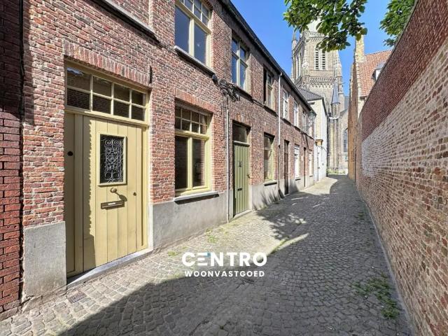 Maison à louer avec terrasse et jardin, Bruges