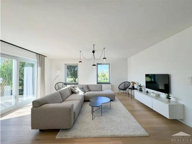 Maison à louer avec terrasse et jardin, Nivelles