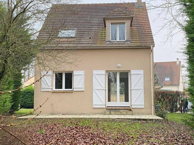 Maison a louer Bailly Proche commodités