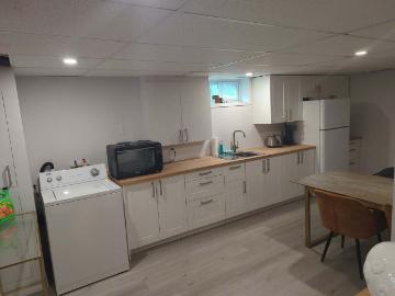 Maison à Louer Court Terme 415 Notre Dame, Granby 18 photos | Logis Québec