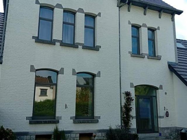 Maison à louer dans un quartier calme de Fosses la Ville