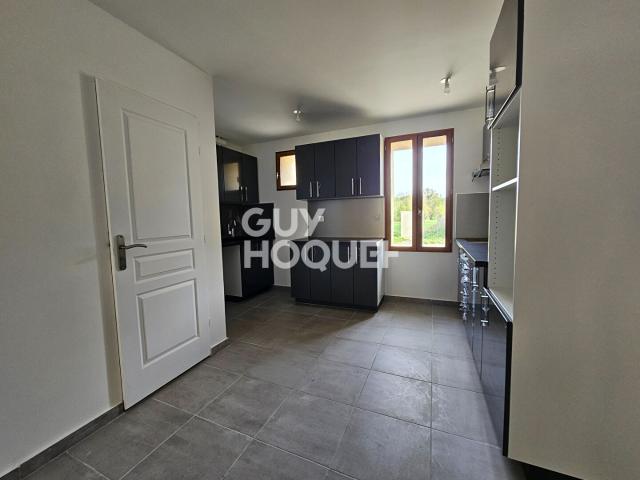 MAISON À LOUER DE 5 PIÈCES DE 118,97 M²