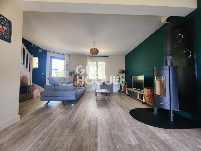 Maison à louer de 7 pièces de 136 m²