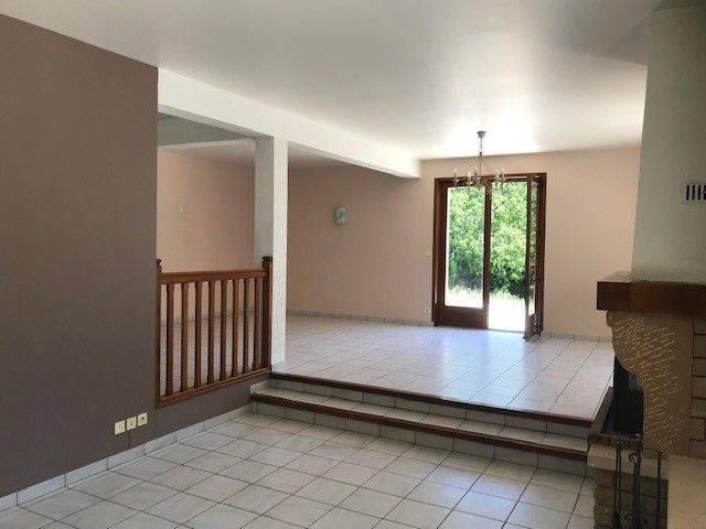 maison à louer gex 5 pièces de 160 m²