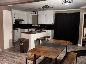 Maison à Louer rue Hubert, Maniwaki 11 photos | Logis Québec