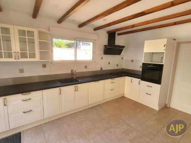 ▷ Maison à louer • Saint Hilaire de Chaléons • 117 m² • 1 100 € | immoRegion