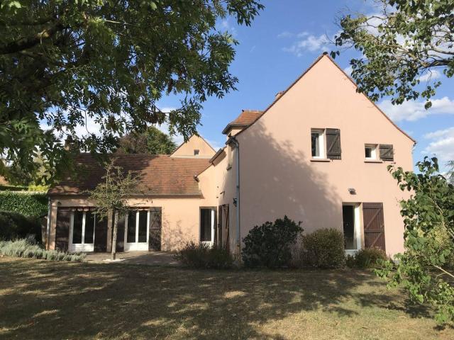 Maison à louer Saint Nom la Bretèche